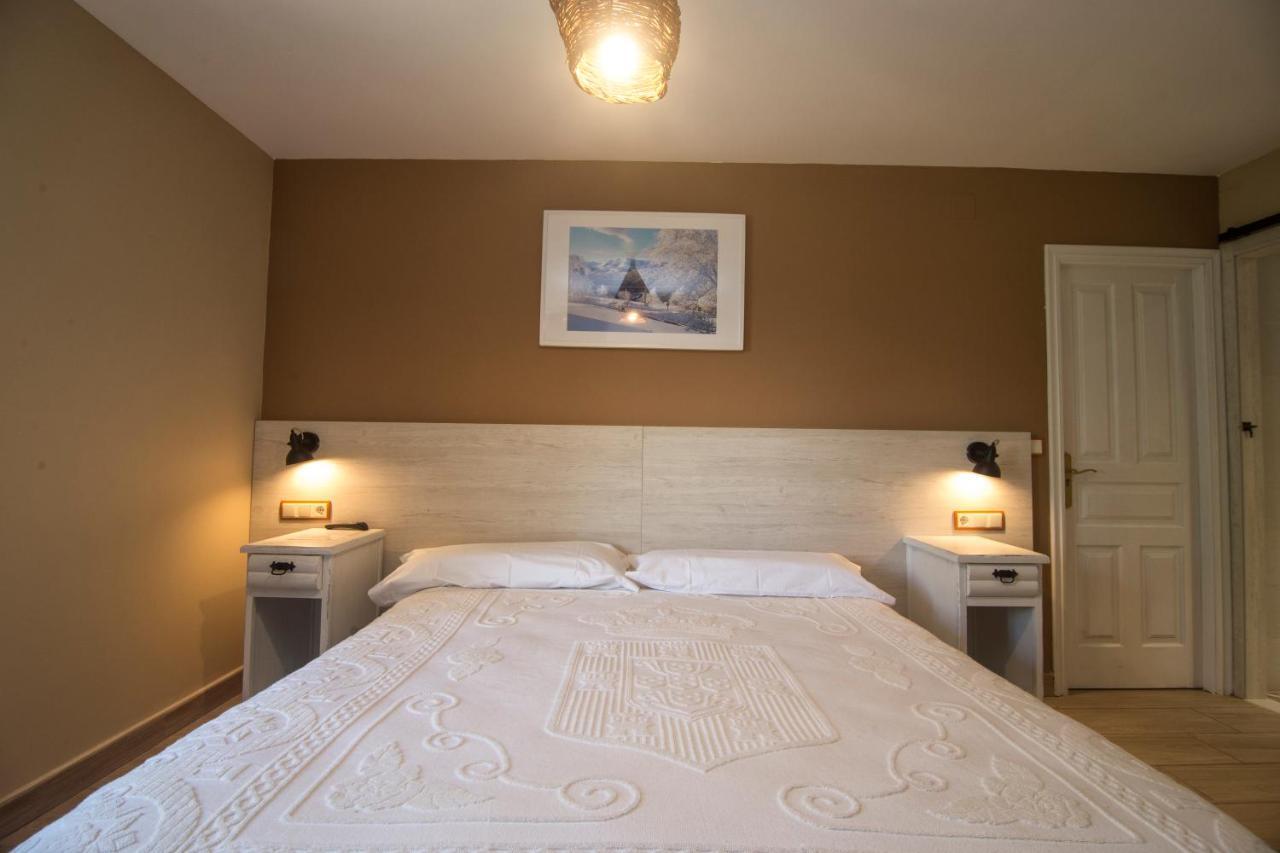 Casa Nunez Guest House Fonfria Luaran gambar